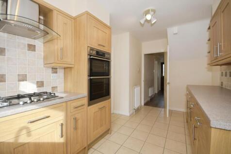 KITCHEN 03.jpg