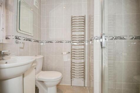EN SUITE.jpg