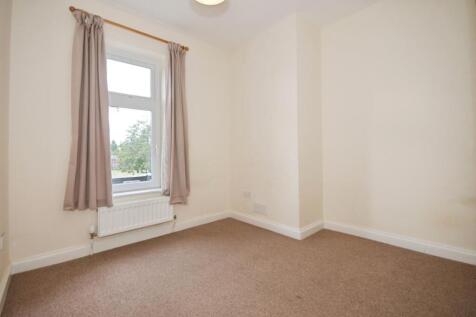 BEDROOM 3.jpg