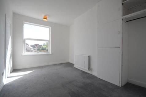 BEDROOM 2.JPG