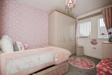 BEDROOM 2.jpg