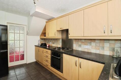 KITCHEN 01.jpg
