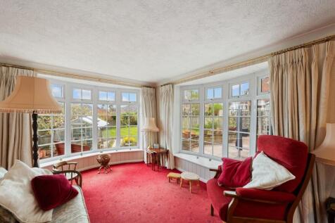 RECEPTION ROOM 03.jpg