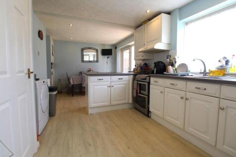 kitchen diner 2