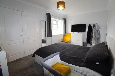 bed 1 2