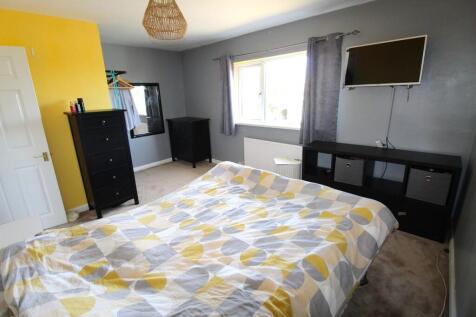 bed 1 2