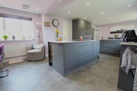 kitchen diner 3