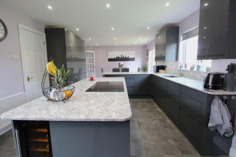 kitchen area 2