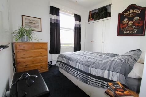 bed 3