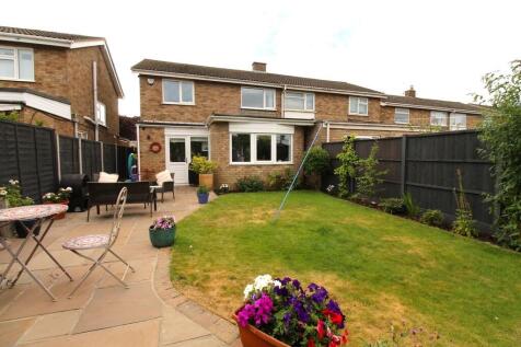 Rear to House 2