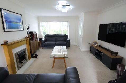 lounge 3