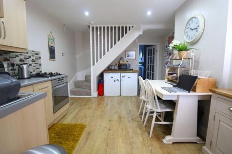 kitchen diner 2