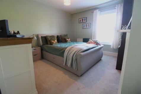 bed 1