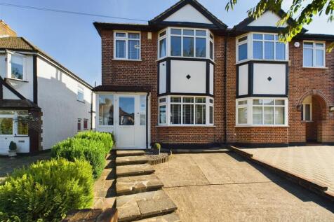 Sundale Avenue