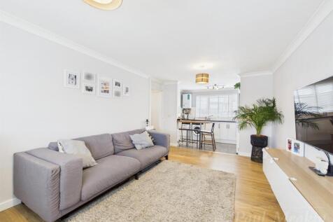 Kitchen/ Reception Room