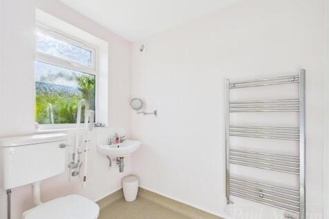 Downstairs Bathroom