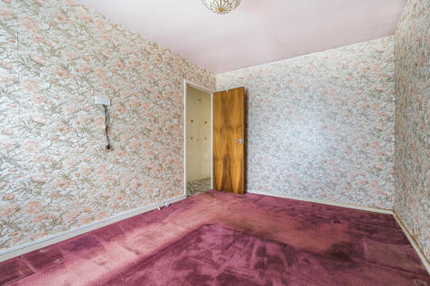 1303497-3-684ff53...