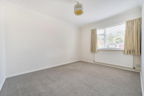 1319296-1-687e1d2...