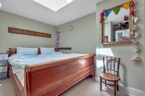 Bed 1