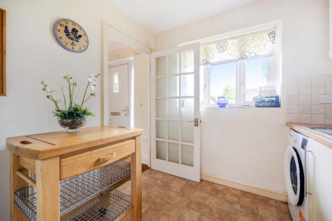 1354929-9-68c960e...