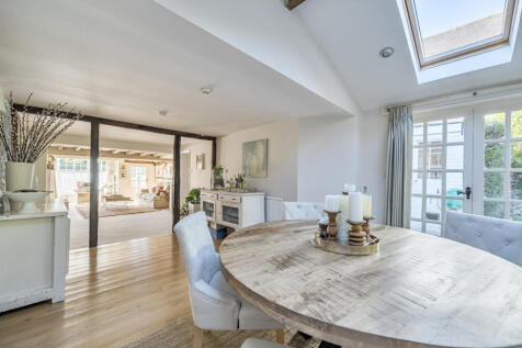 1359534-12-68d574...