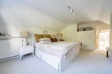 1359534-5-68d5724...