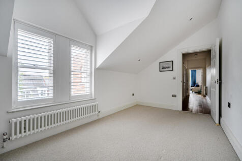 1364677-2-68ef652...