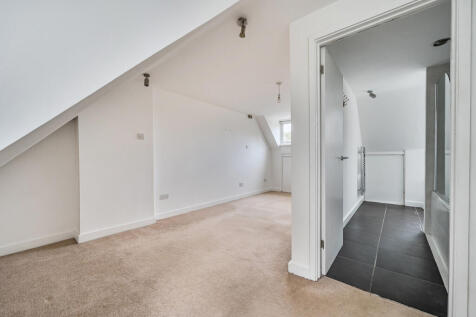 1371760-1-68f8f22...