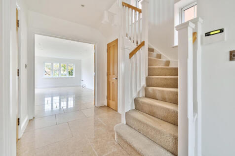 1372384-17-68f907...