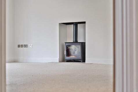 1372384-12-68f907...