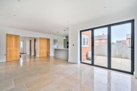 1372384-22-68f908...