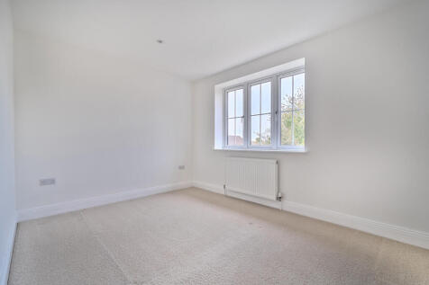 1372384-9-68f905f...