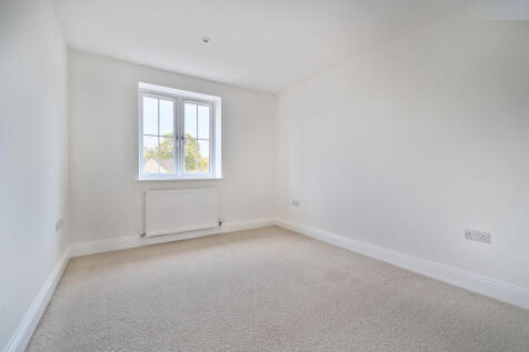 1372384-10-68f906...