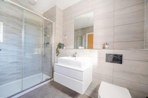 1370770-14-68fb5d...