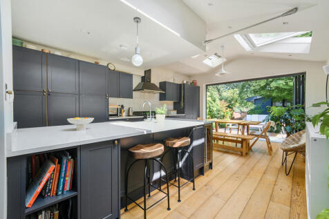 7-68234c5c48d9f-1...