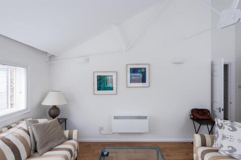 Flat 21 Priory House-13.jpg