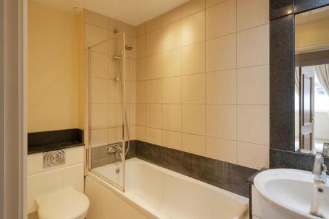 Flat 1 Temple House - low res - NPP05738.jpg