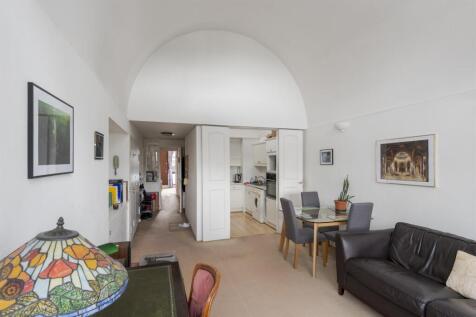 23 Andrewes House - low res - _NPP5282.jpg