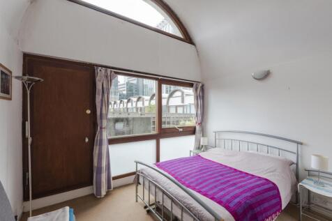 23 Andrewes House - low res - _NPP5264.jpg