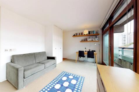 Breton-House-Barbican-09062018_102844.jpg