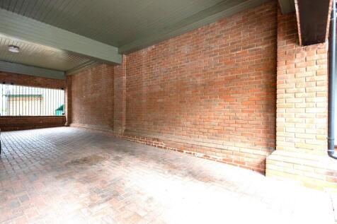 Twin Car Port Parking.jpg