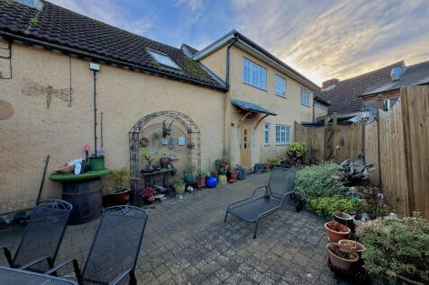 Enclosed Garden - House