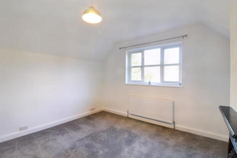 bedroom two_1700304465912