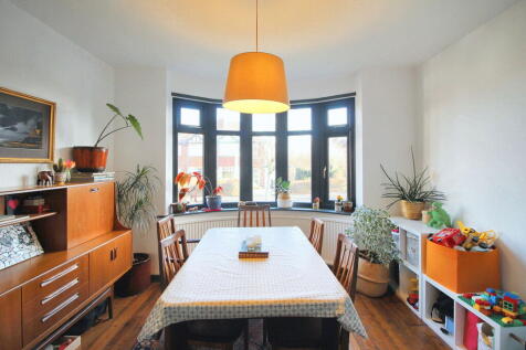 dining room_1706018247198