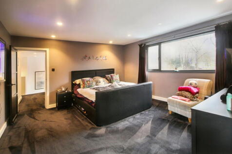 second bedroom_1737452651085