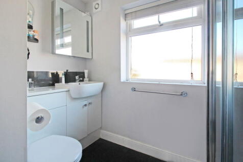 shower room_1741277498041