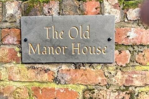 the old manor house nameplate