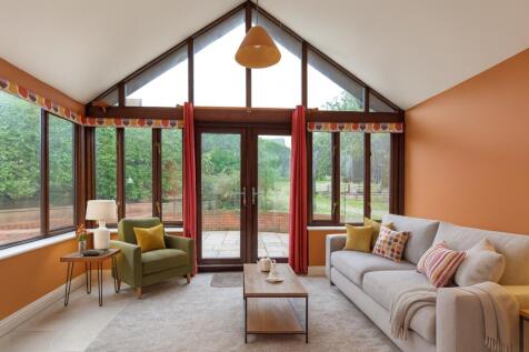 Cgi Furnished