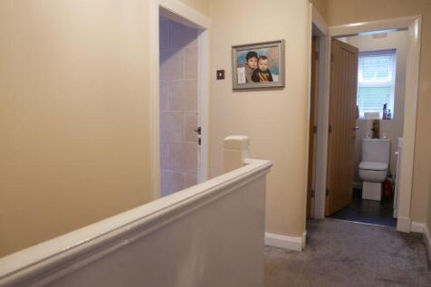 Photo 33