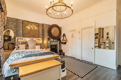 8479735-interior3...